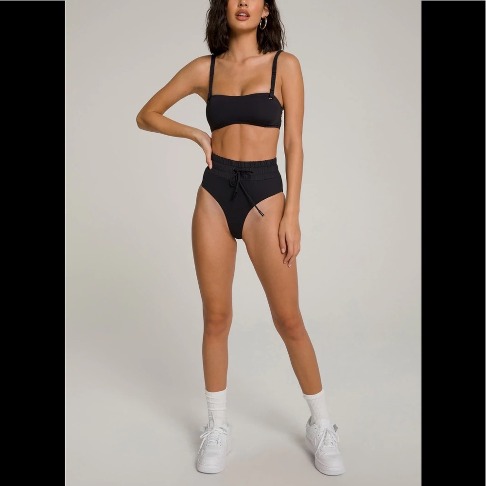 Good American Waist Framer Swim Bottom